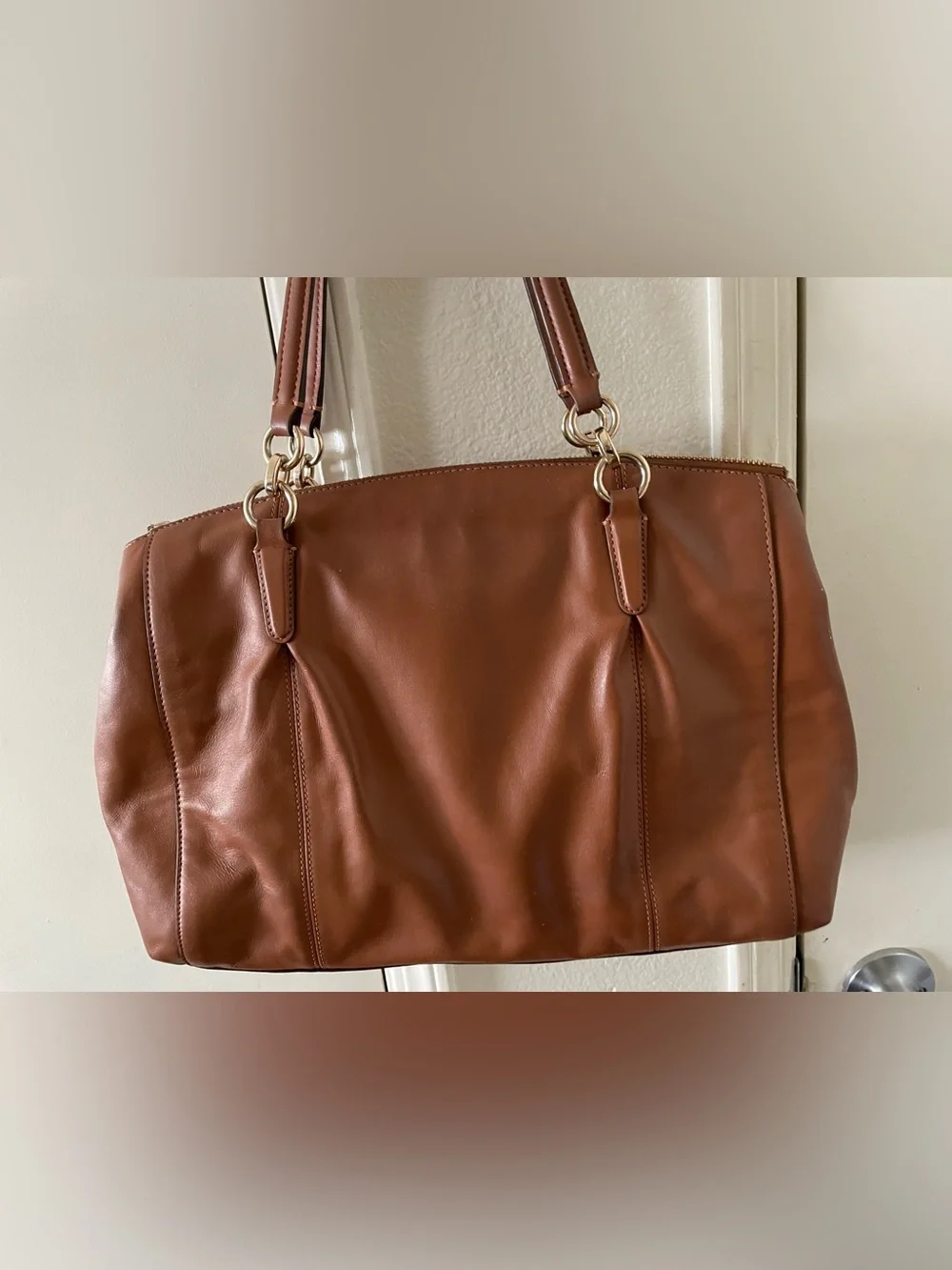 Coach shoulder purse - Picture 2 of 6
